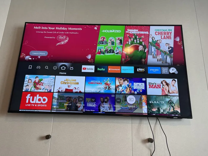 Samsung TV automatically selecting the connected HDMI streaming device